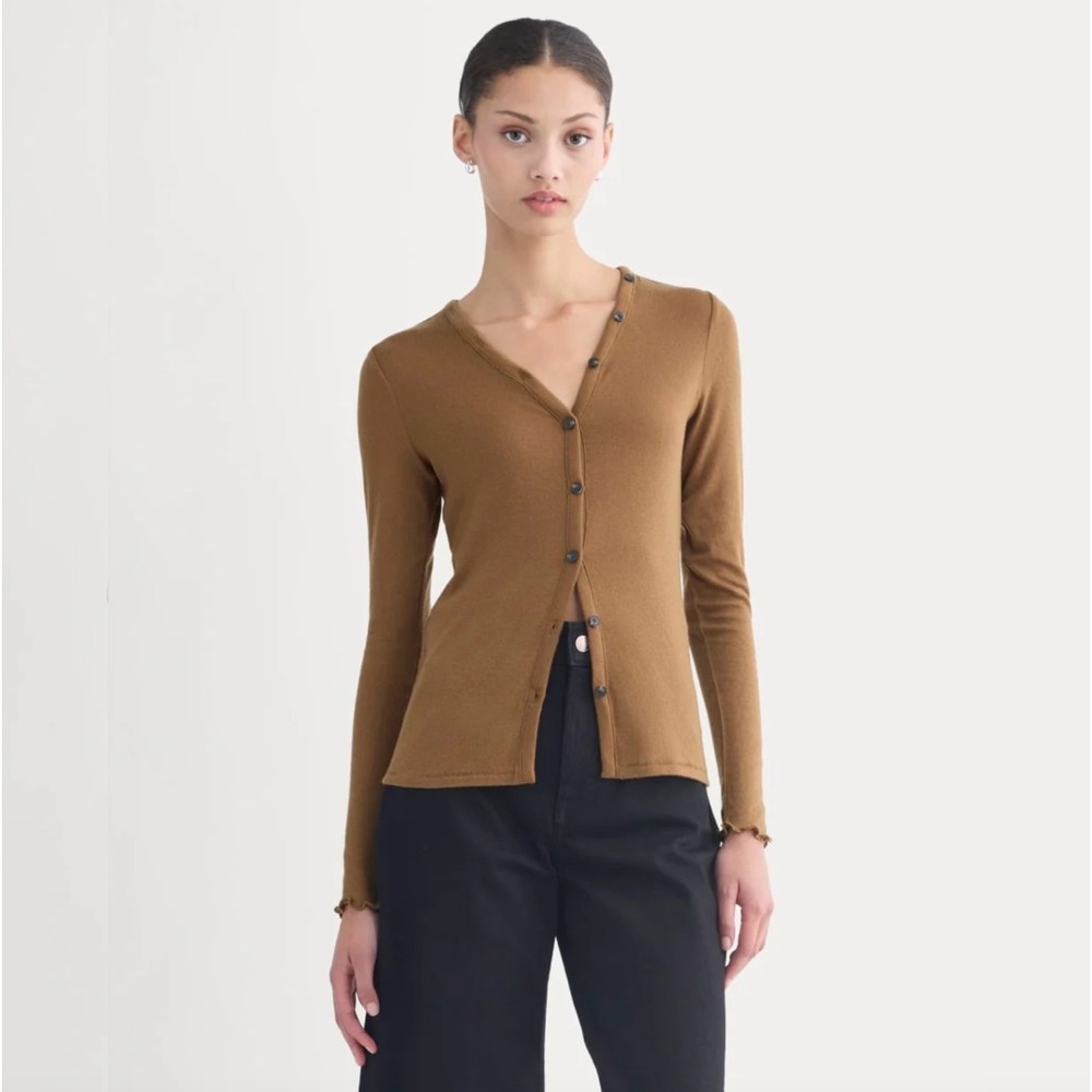 NWT Everlane Sheer V-Neck Cardigan Butterluxe Toffee Brown Size Medium
